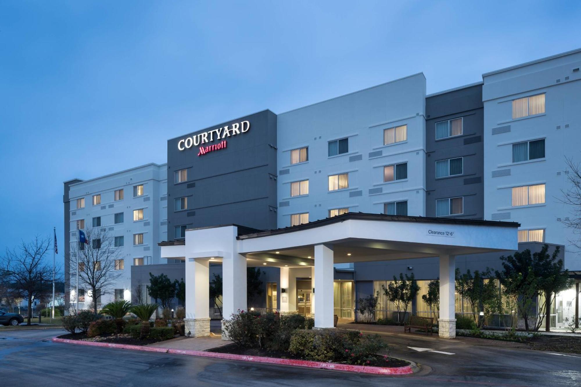 Courtyard By Marriott Austin Parmer Tech Ridge Hotel Exterior photo